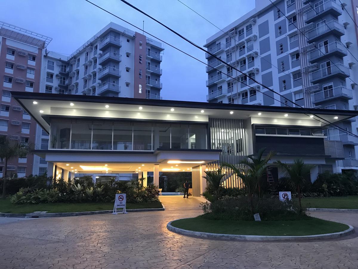 Mivesa Garden Residences By Cec Cebu Bagian luar foto